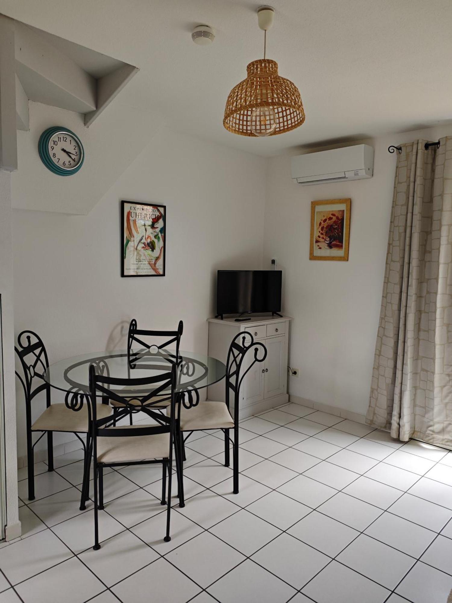 Saint-Saturnin-lès-Avignon La Provencale 아파트 외부 사진